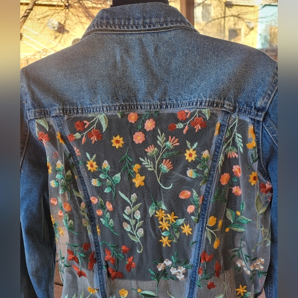 SOLD - Reworked new Mango jean jacket size M - Picture 3 of 4